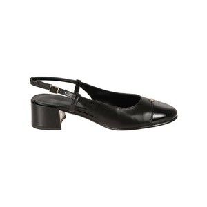 Tory Burch Rounded Toe Sandals With Glossy Finish - NWT